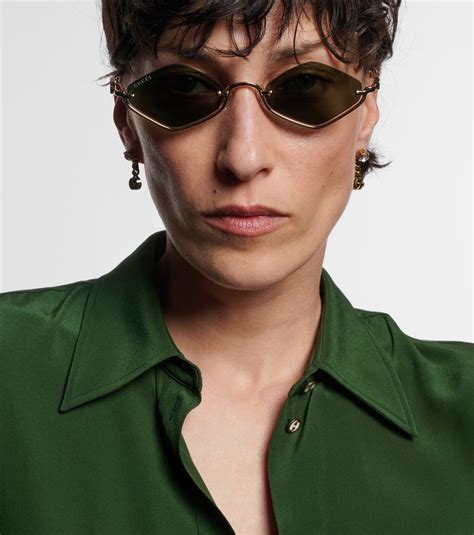 upside down sunglasses gucci